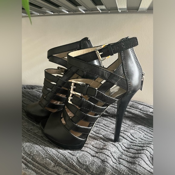 NEED GONE - Picture 4 of 16